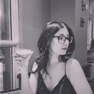 Meet your Posher, Taraneh